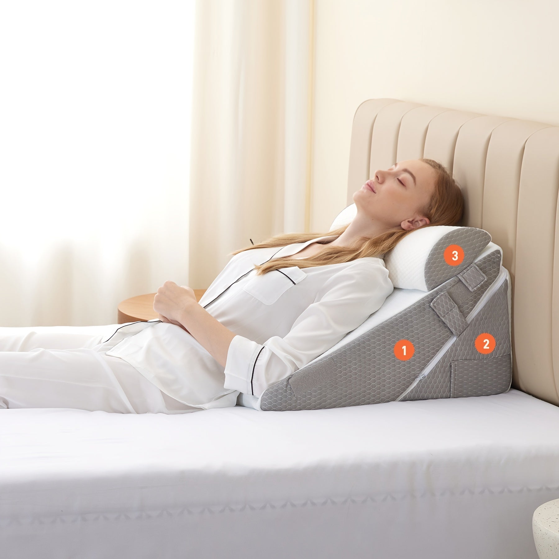Coussin triangulaire ergonomique à mémoire de forme pour soutien dos jambes genoux position surélevée confort | Koossa