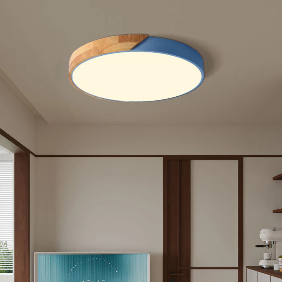 Plafonnier scandinave rond en bois naturel avec LED intégrée blanc chaud élégant pour séjour chambre couloir | Koossa