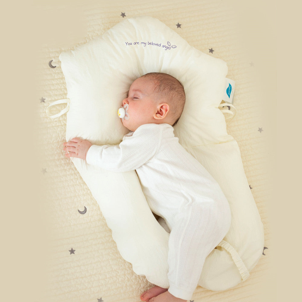 Coussin d'Allaitement Antibactérien Coton Doux Ergonomique Pastel Sécurisé Naissance à 12 Mois Confort | Koossa