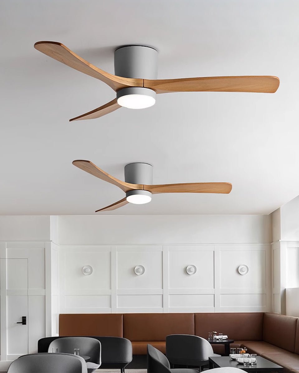 Ventilateur de plafond lumineux lames bois naturel design nordique silencieux économe chambre salon moderne | Koossa