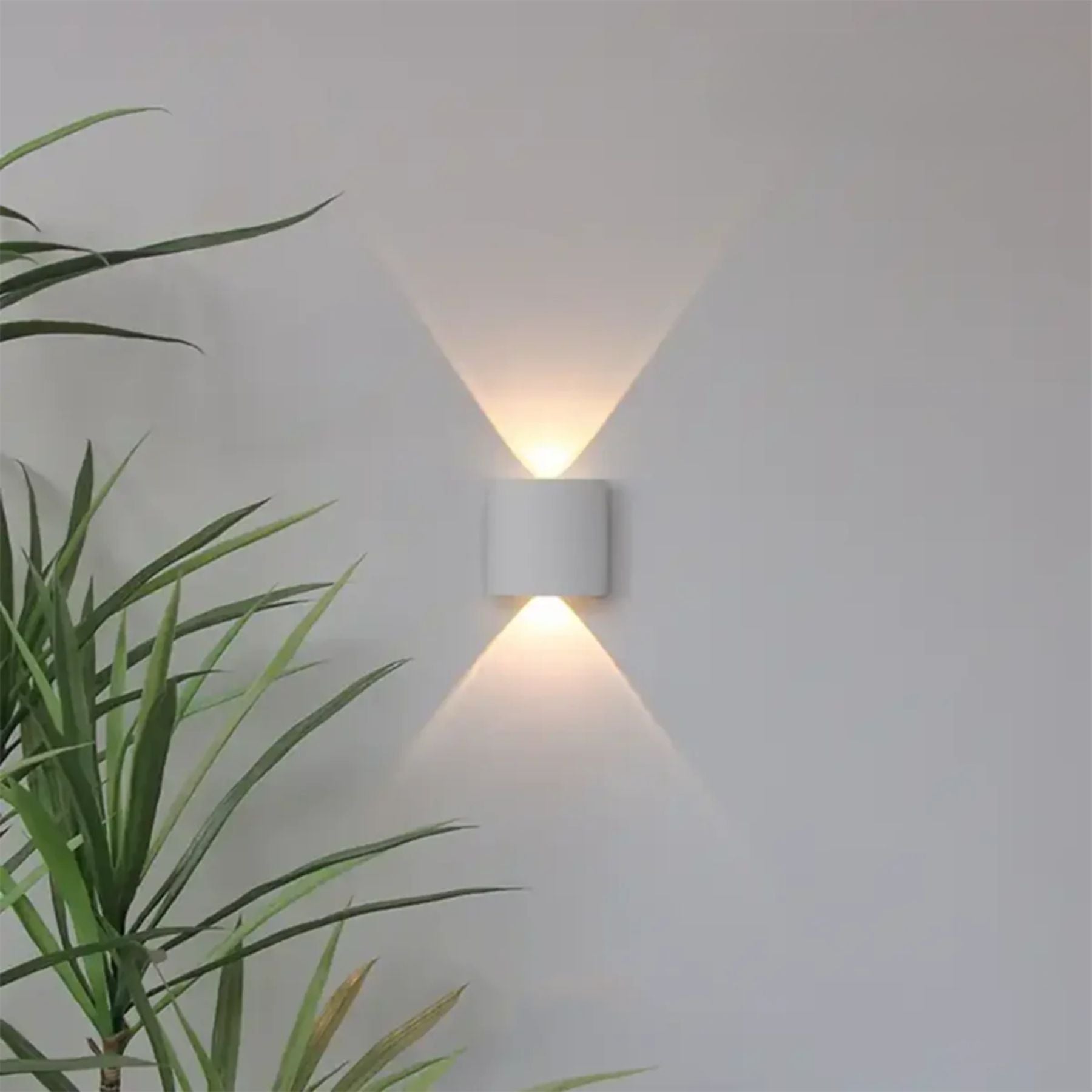 Applique murale LED IP65 double faisceau haut-bas intérieur extérieur moderne pour façade terrasse couloir | Koossa