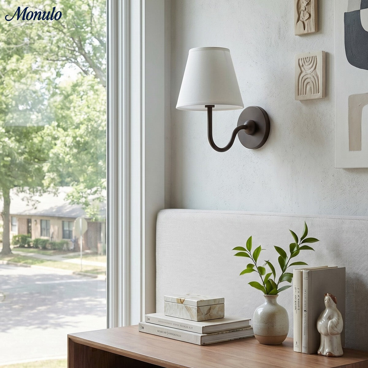 Applique murale élégante à abat-jour plissé en tissu – Éclairage classique et raffiné pour chambre et salon | Koossa