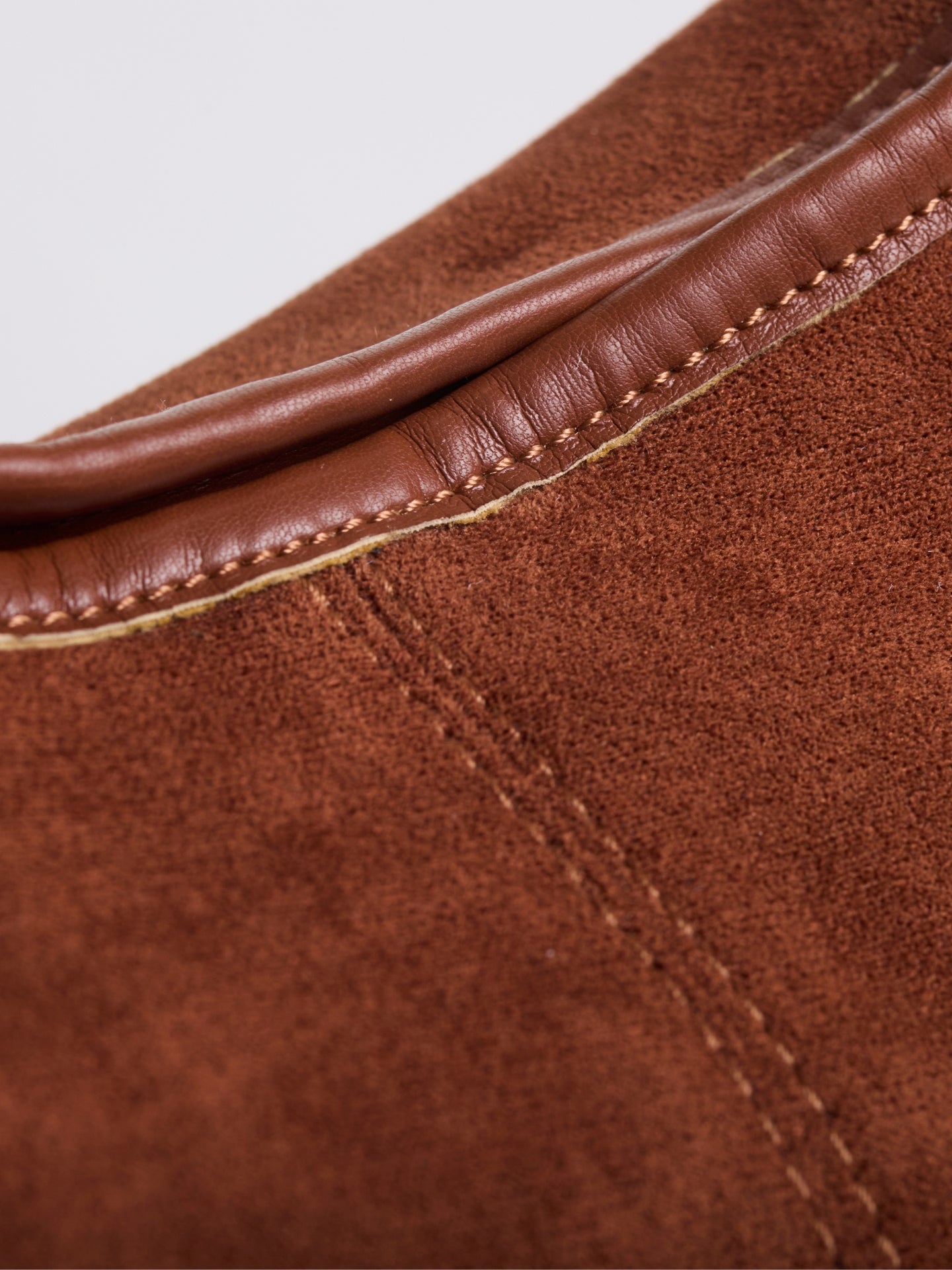 Slouchy Suede-Effect Hobo Bag with Single Shoulder Strap for Everyday Elegance and Effortless Winter Style | Koossa