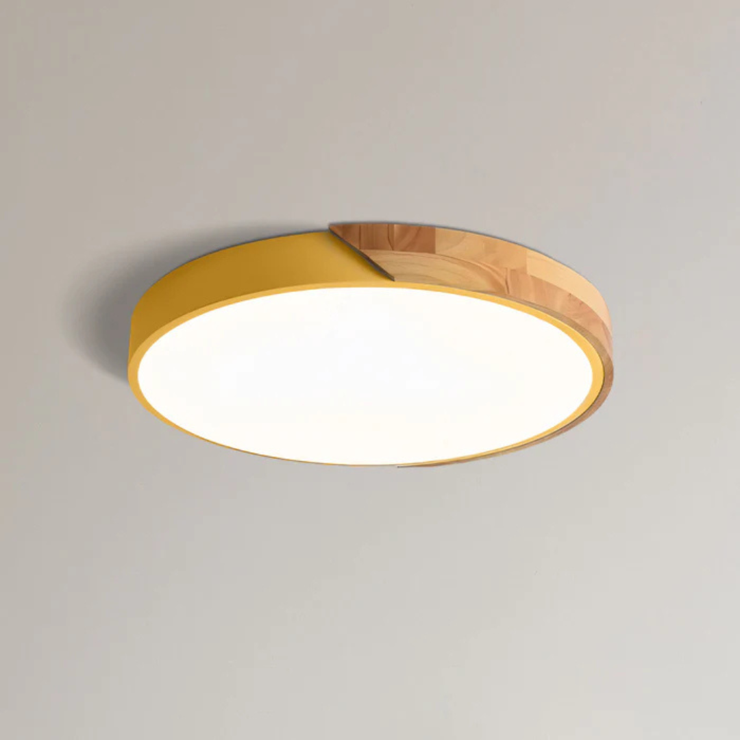 Plafonnier scandinave rond en bois naturel avec LED intégrée blanc chaud élégant pour séjour chambre couloir | Koossa