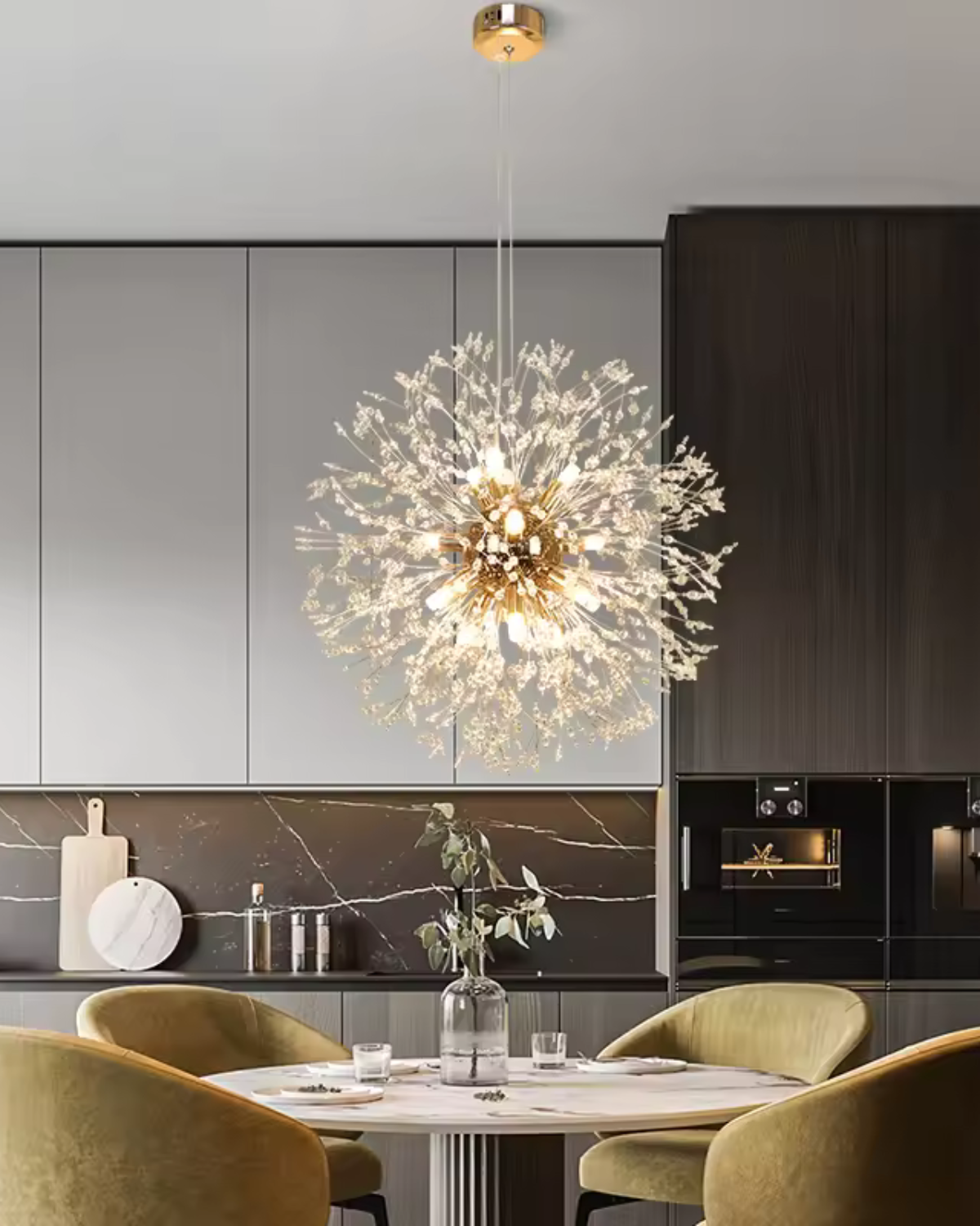 Lustre étoilé en métal doré ou argenté pour salon et salle à manger contemporains luminaire suspendu design | Koossa