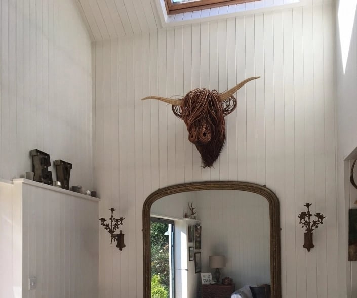 Trophée Mural Vache Highland Rotin Tressé Main Décor Rustique Bohème Naturel Artisanal Relief 63×53 cm | Koossa