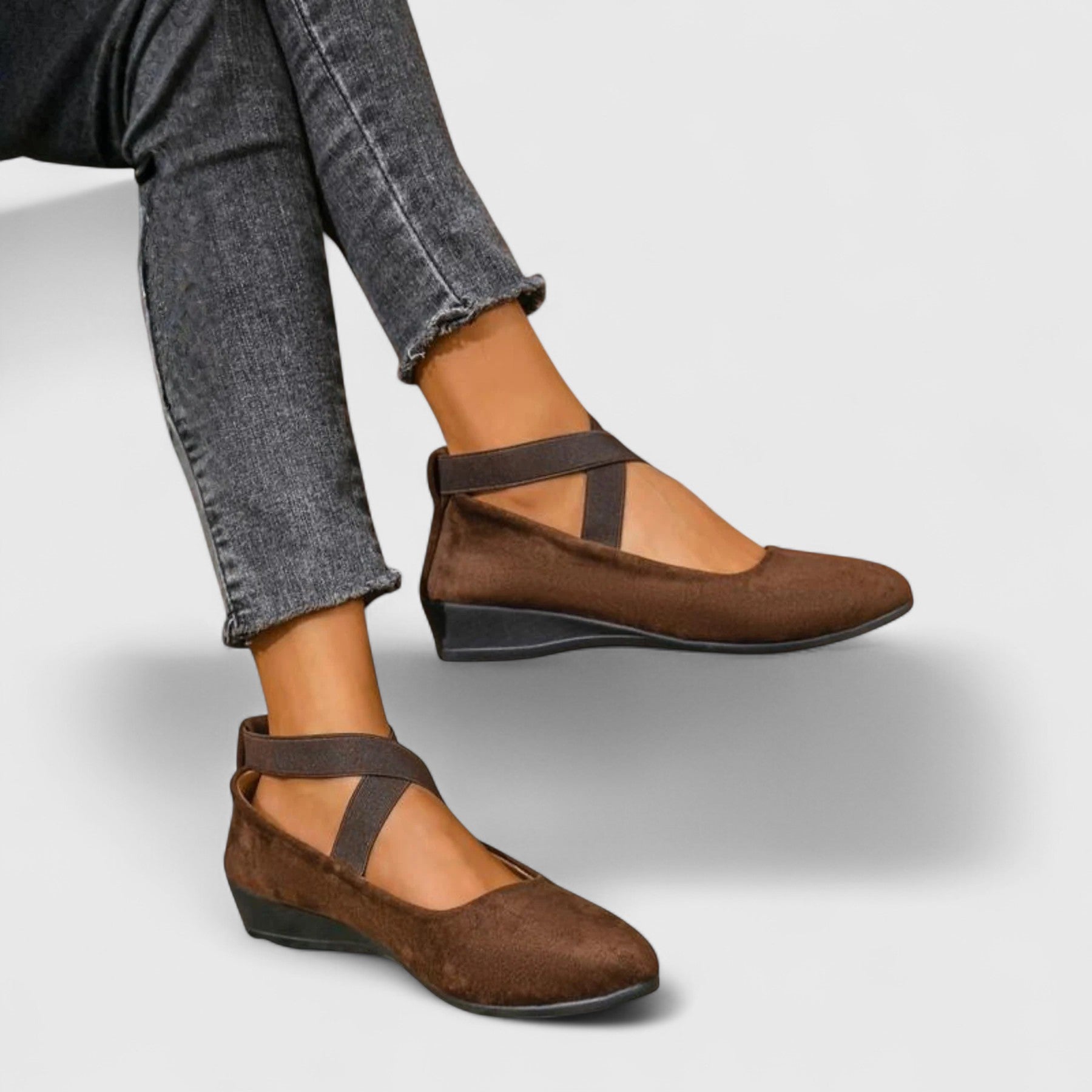Women's Cross Strap Flat Sandals | Supportive Open-Toe Summer Shoes with Adjustable Fastening | Comfortable Everyday Footwear for Warm Weather | Koossa