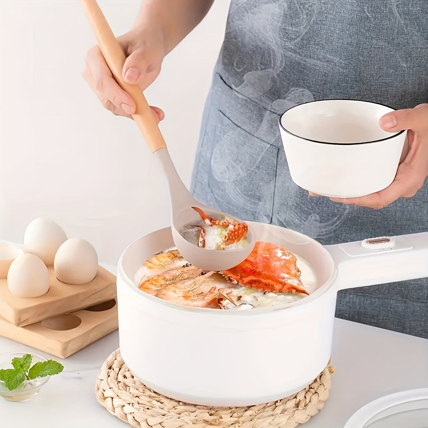 Set de 12 Ustensiles de Cuisine en Silicone avec Manches en Bois Naturel pour Cuisson Douce et Soignée | Koossa