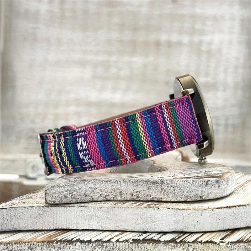 Montre Féminine à Bracelet Tressé et Cadran Bronze Vintage — Accessoire Rétro Élégant pour Poignet Délicat | Koossa