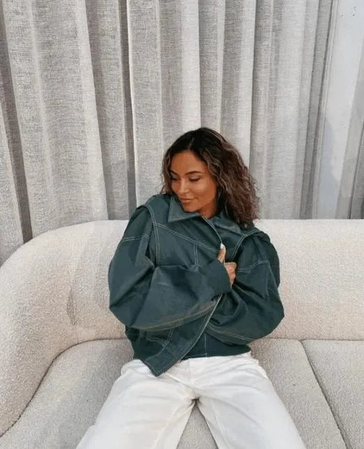 Women's Black Oversized Jacket — Contemporary Relaxed Fit for Autumn, Winter & Spring Outings | Koossa