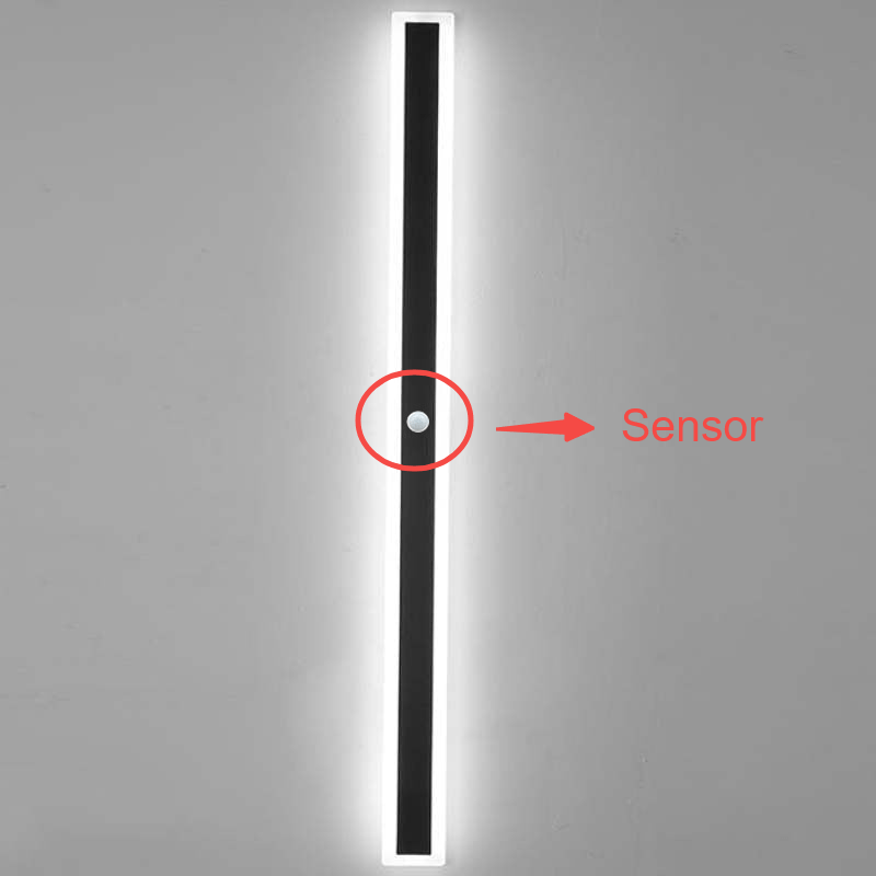 Applique murale LED extérieure moderne IP65 noire et blanche éclairage jardin balcon terrasse façade design | Koossa