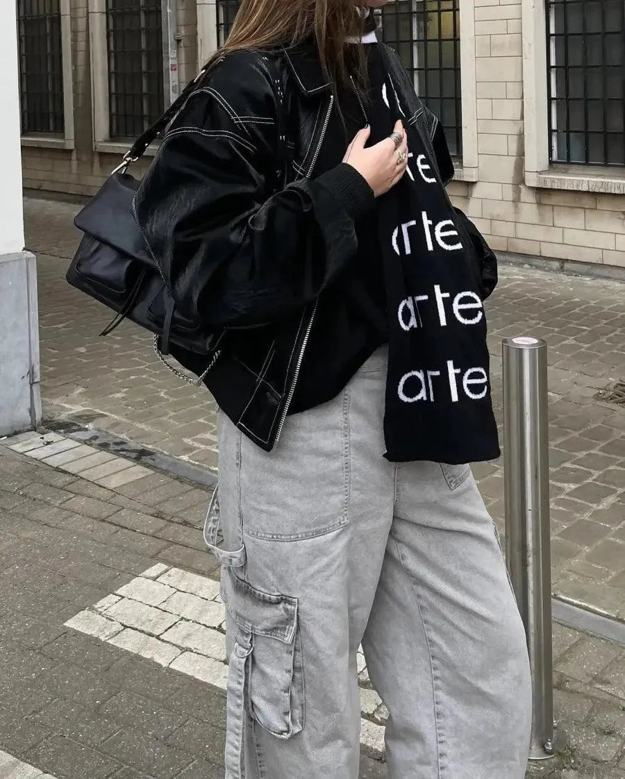 Women's Black Oversized Jacket — Contemporary Relaxed Fit for Autumn, Winter & Spring Outings | Koossa