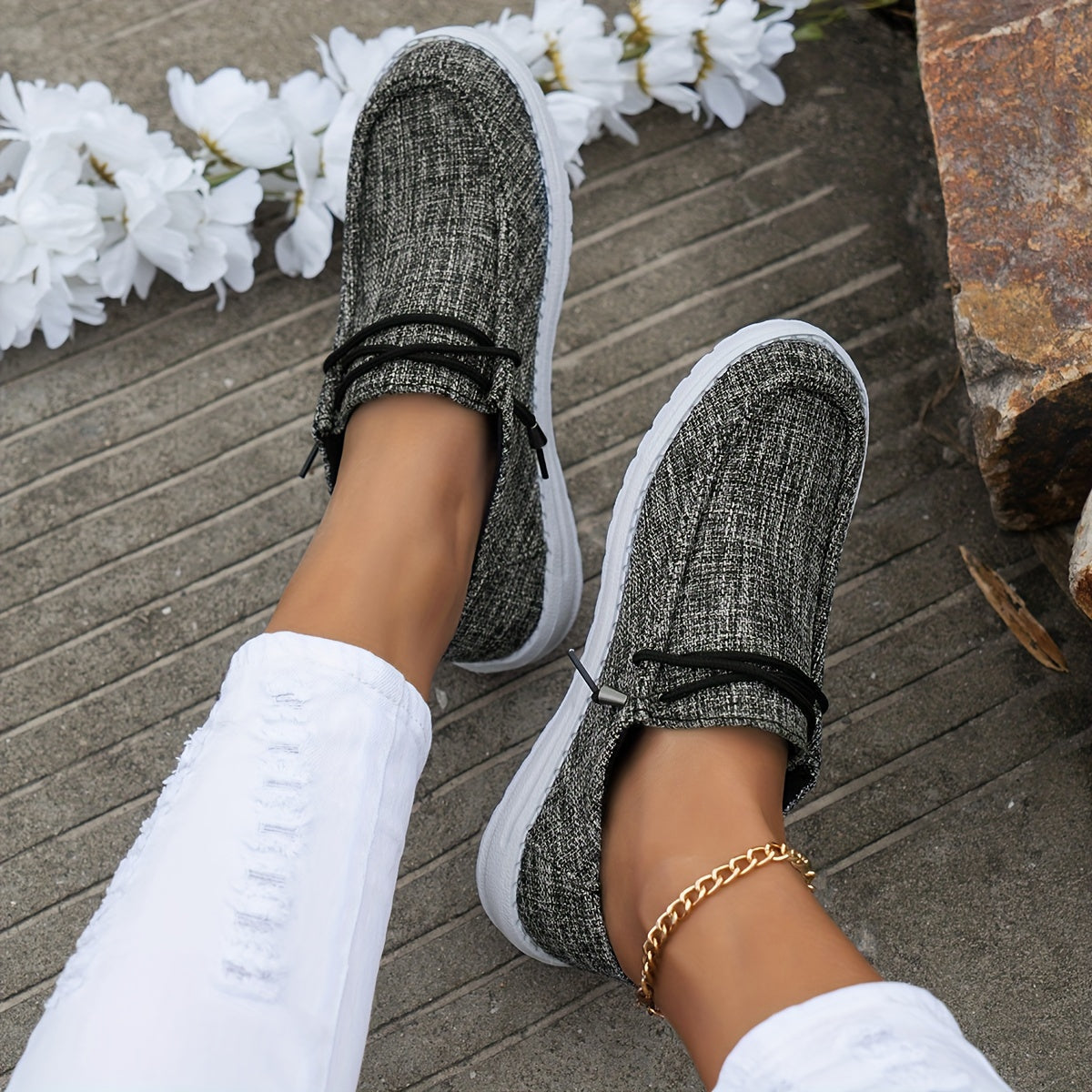 Women's Lightweight Slip-On Trainers with Breathable Mesh and Non-Slip Sole for All-Day Comfort | Koossa