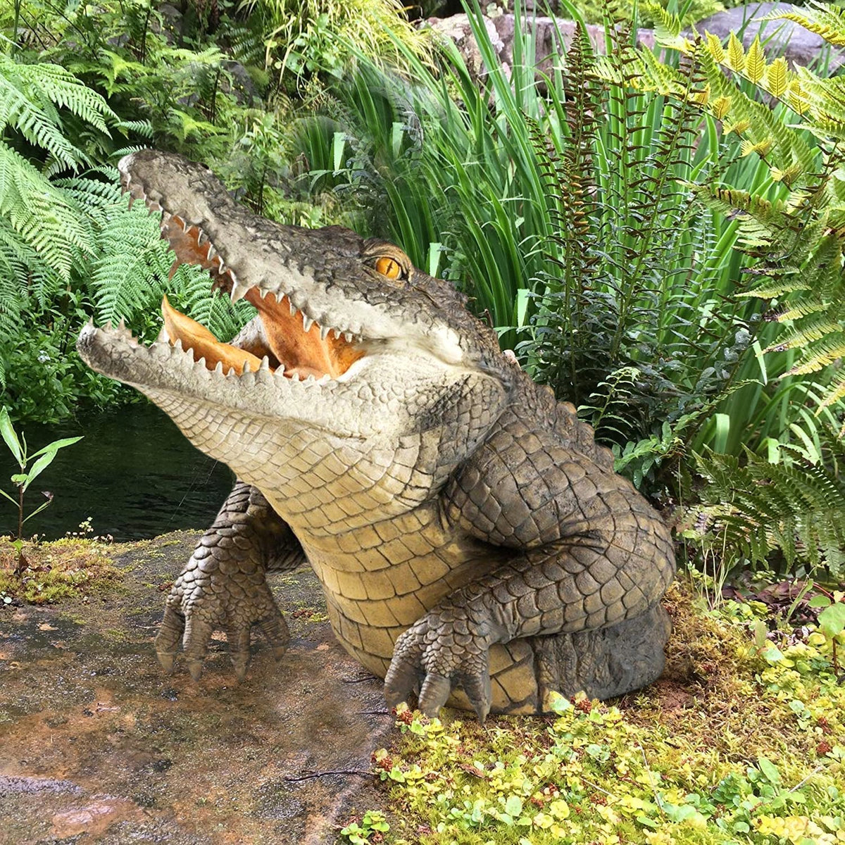 Resin Alligator Sculpture for Outdoor Garden and Poolside Decor – Weatherproof Wildlife Figurine – Reptile Lawn Ornament | Lonoma