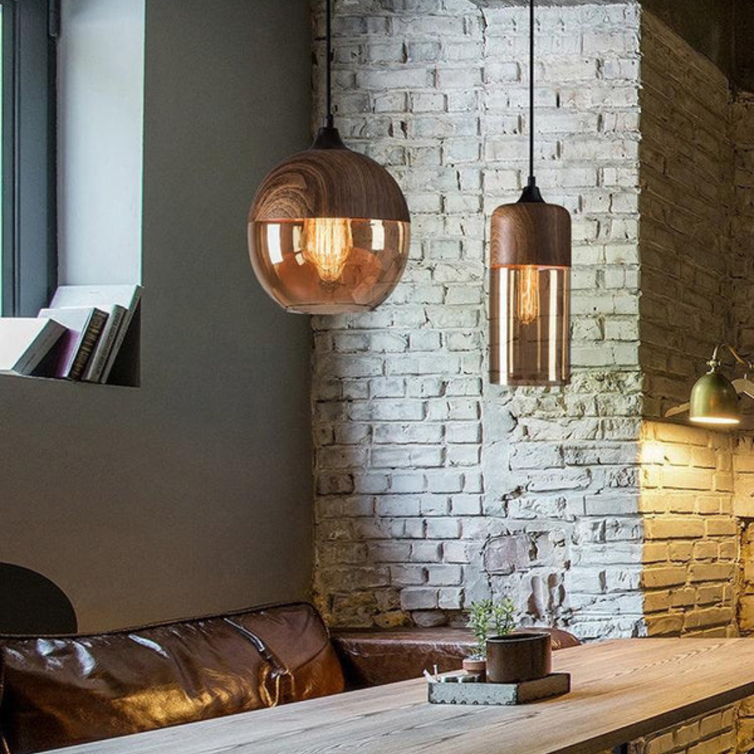 Suspension en Verre Teinté et Métal Effet Bois – Éclairage Ambiance Scandinave Douce pour Salon et Salle à Manger | Koossa