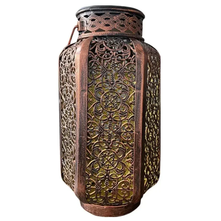 Lanterne solaire décorative en fer couleur cuivre motif oriental pour jardin terrasse balcon autonomie 8–10 h | Koossa