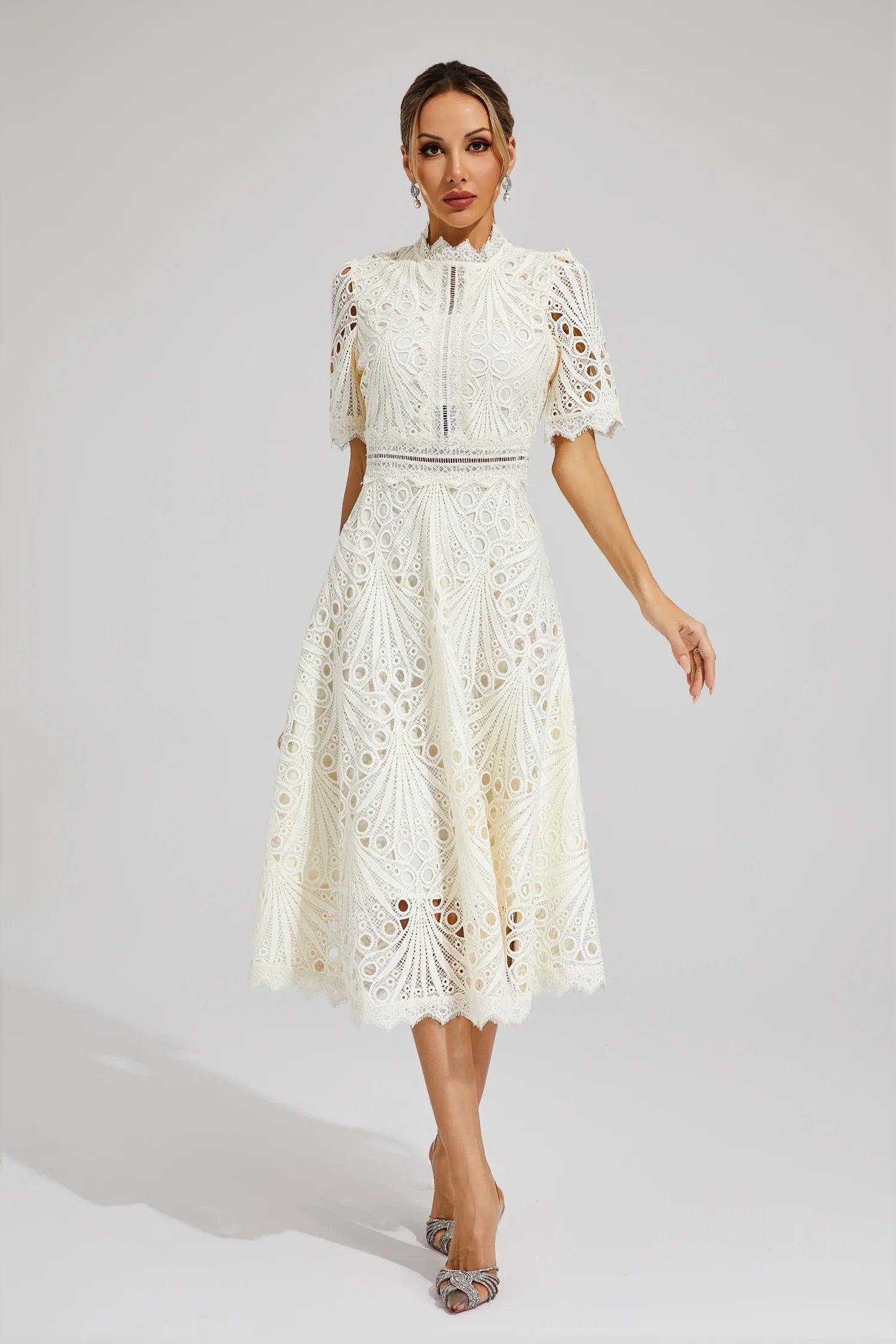 Midi Dress with High Neckline and Scalloped Hem in Pink and White – Elegant Fit-and-Flare Silhouette Perfect for Formal Occasions Graduation Ceremonies Wedding Guest | Koossa