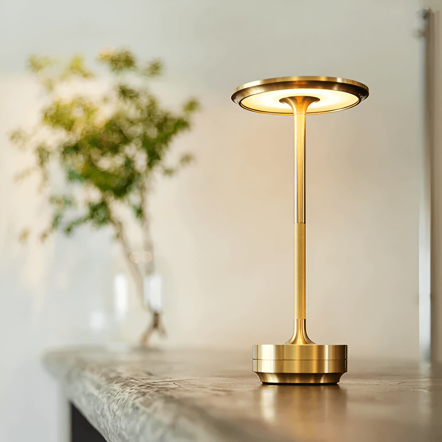 Lampe à poser sans fil tactile rechargeable dimmable LED ambiance élégante pour salon chambre terrasse extérieur | Koossa
