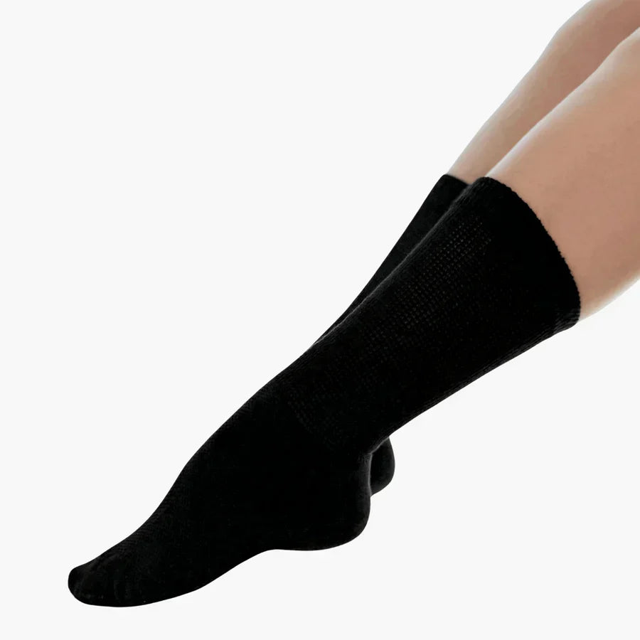 Seamless Diabetic Socks Cotton Circulation Support for Sensitive Feet Neuropathy Non-Binding Cushioned Heel Odor Control Daily Comfort | Lonoma