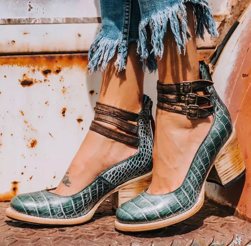 Women's Leather Court Shoes with Double Ankle Straps and Block Heel for All-Day Elegance and Comfort | Koossa