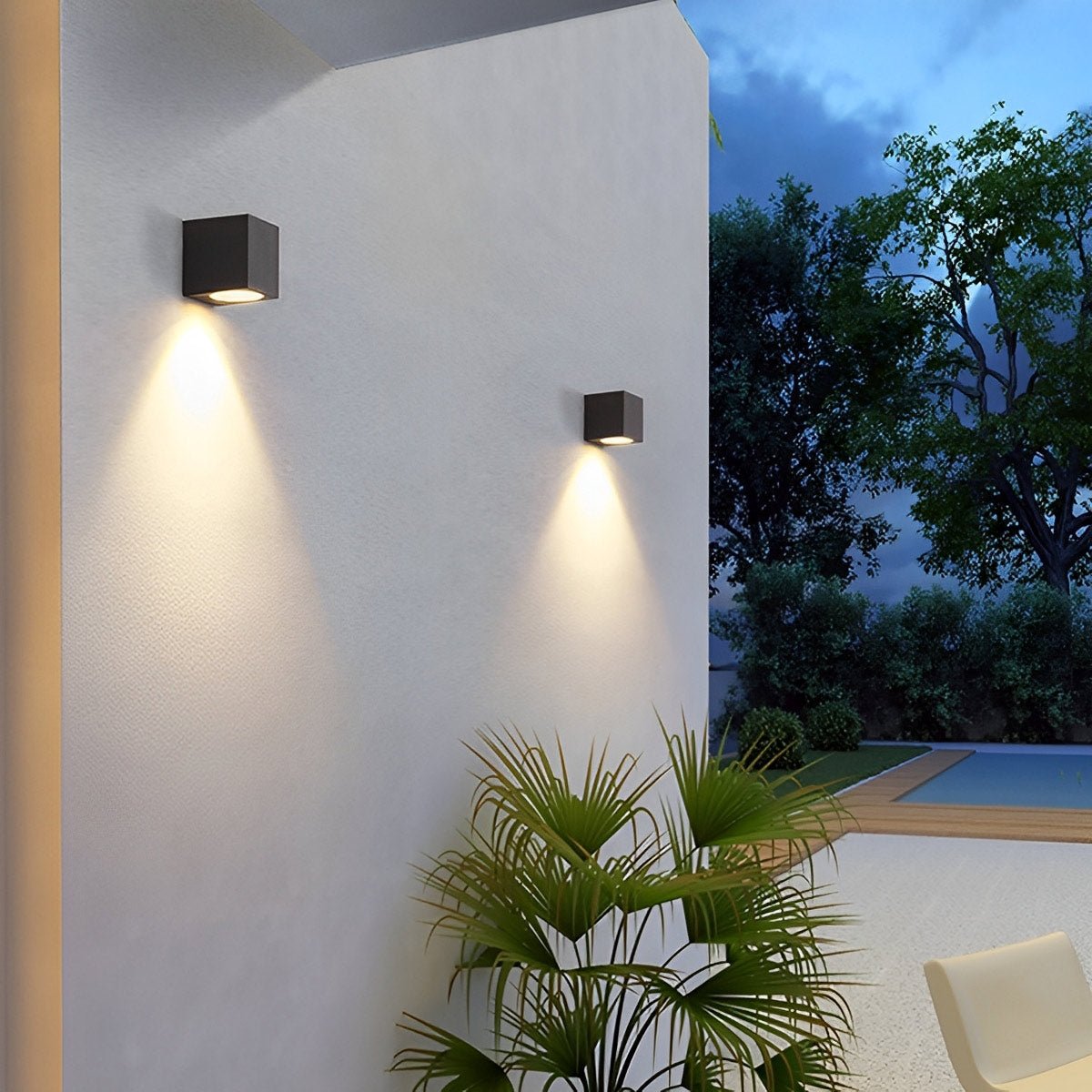 Applique murale extérieure LED carrée double flux lumineux IP65 noir mat éclairage façade terrasse entrée | Koossa