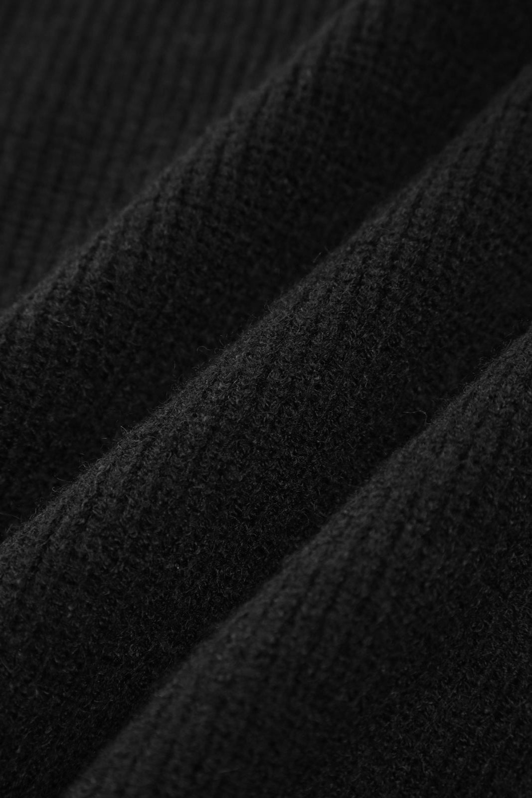 Relaxed Mock Neck Knitted Jumper in Soft Wool Blend for Effortless Layering and Everyday Elegance | Koossa