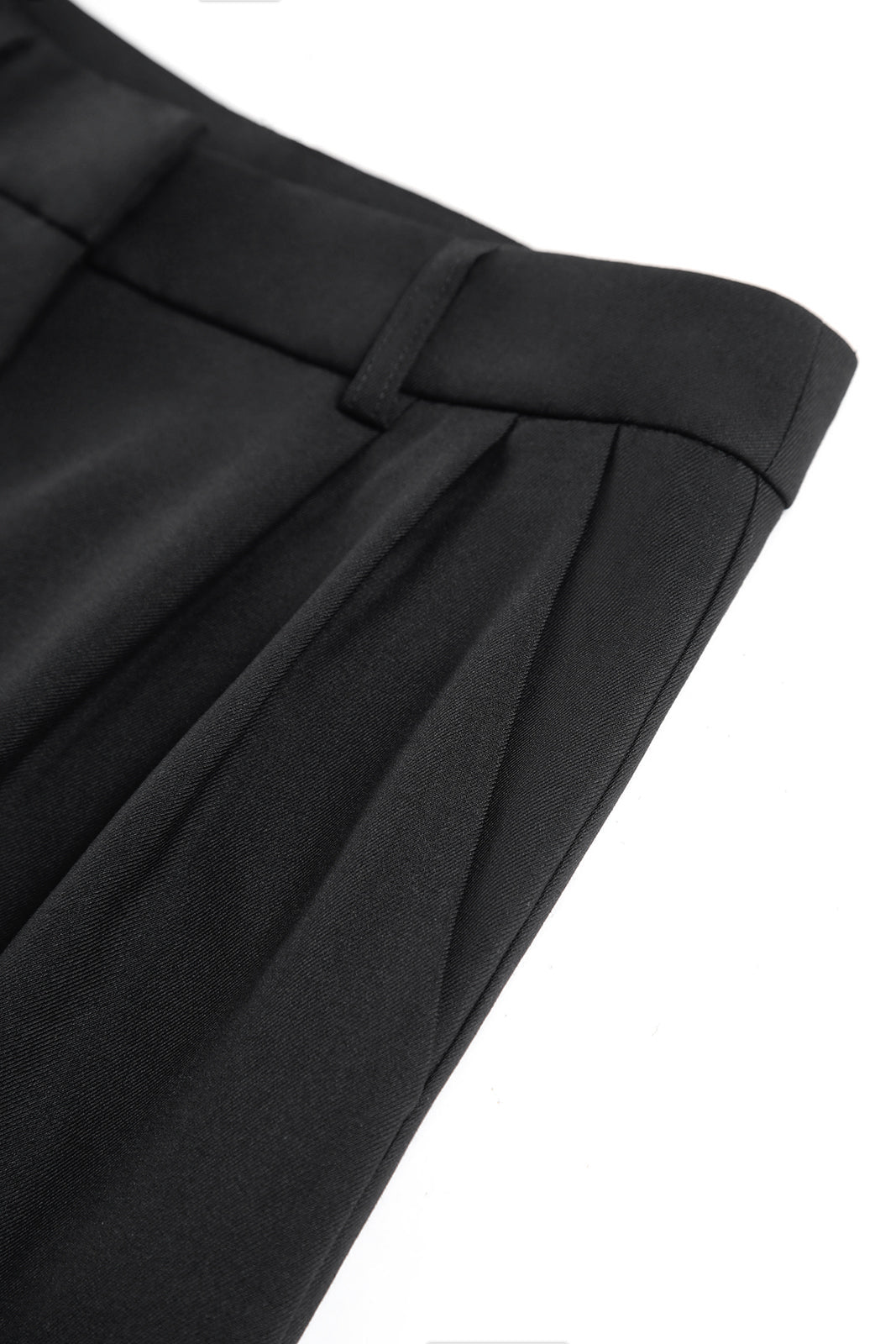 High-Waisted Wide-Leg Trousers in White with Pleated Front for Smart Casual Occasions | Koossa