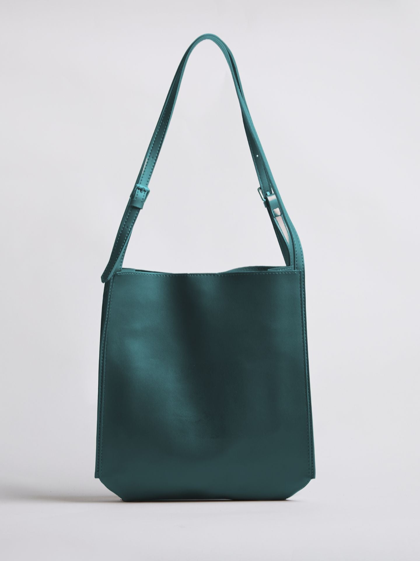 Structured Leather Shoulder Bag with Adjustable Strap and Secure Divider | Koossa