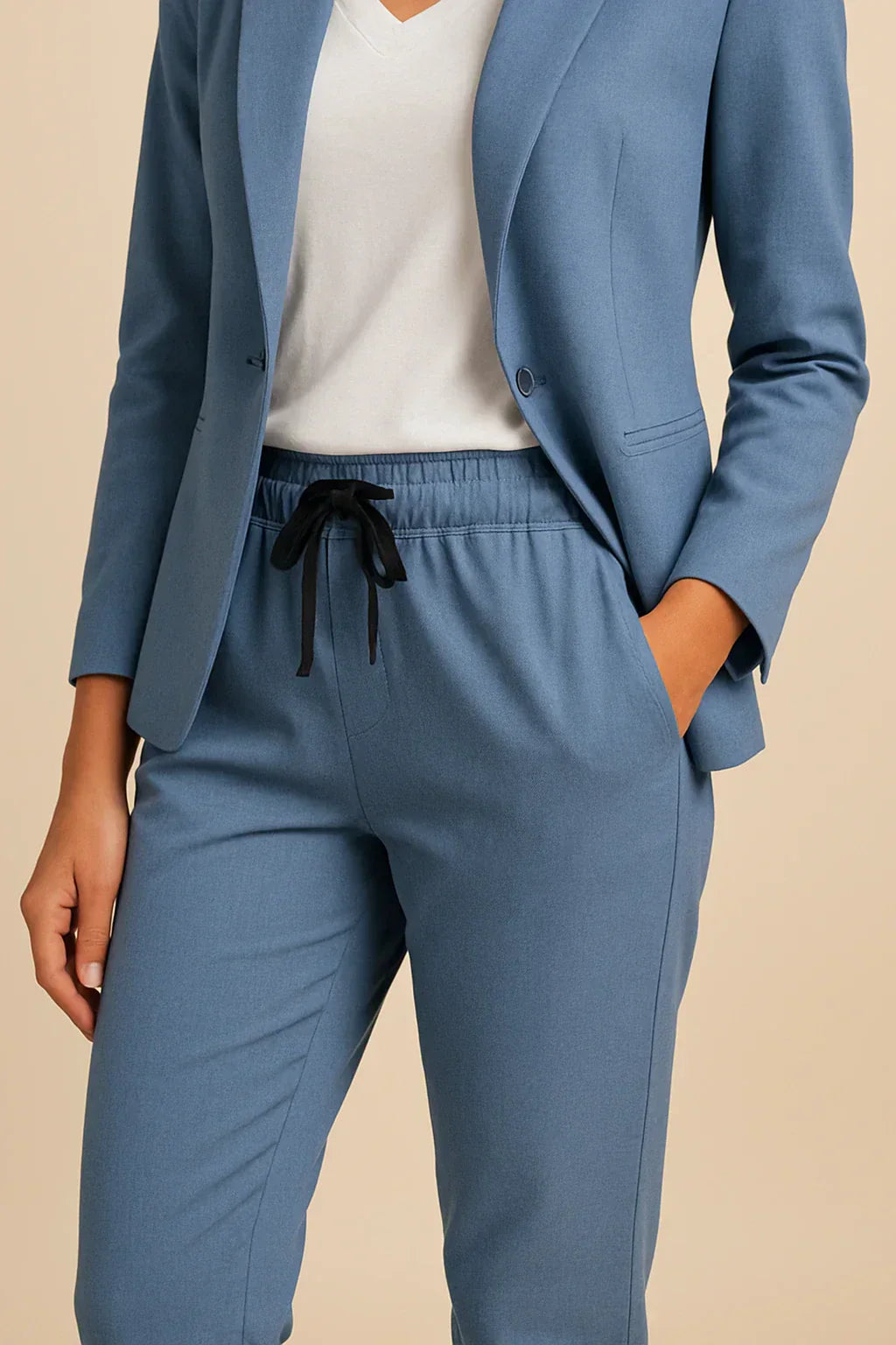 Women's Tailored Two-Piece Suit — Classic Jacket & Trouser Set for Work & Formal Occasions | Koossa