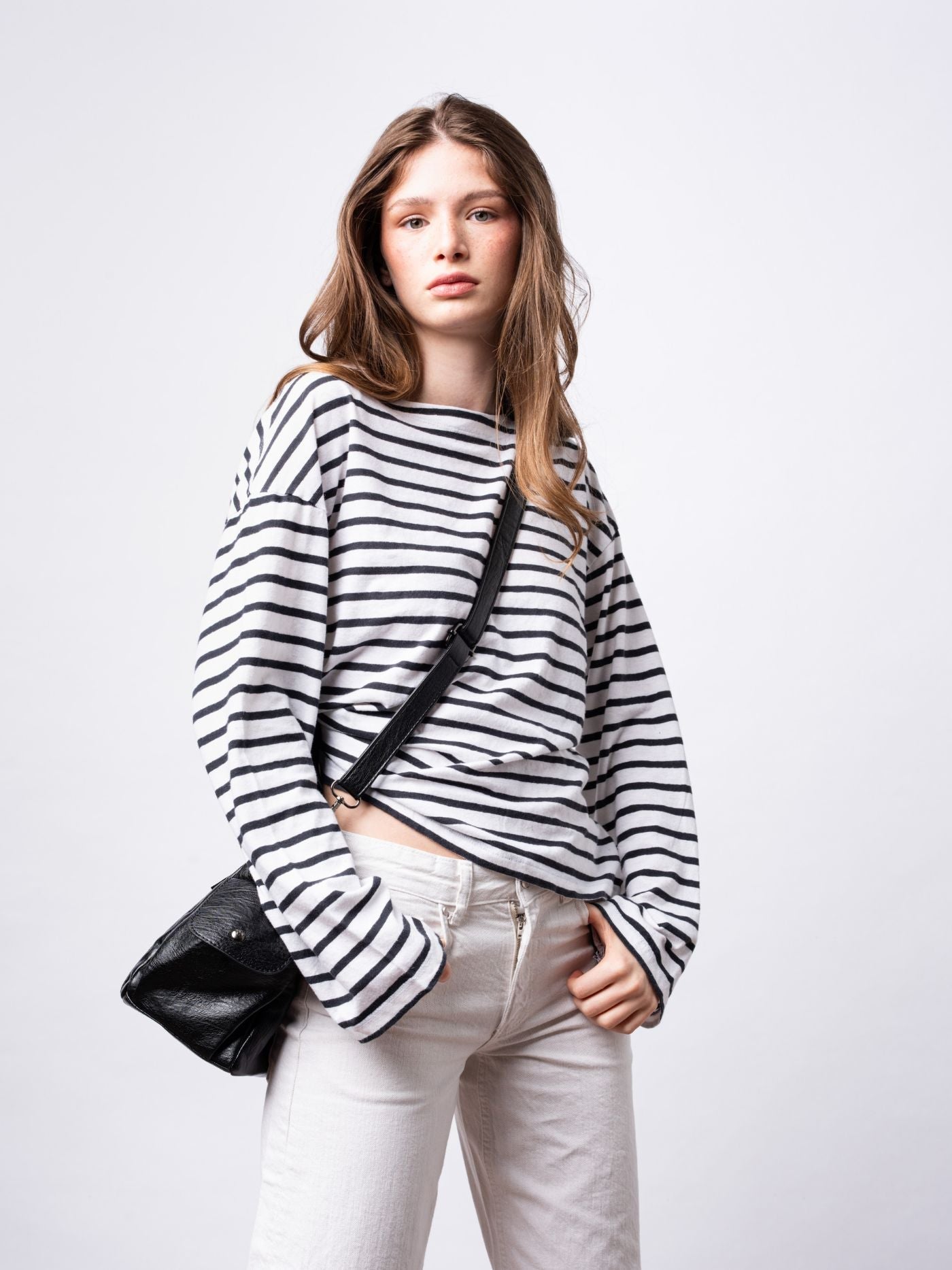 Structured Leather-Look Tote with Detachable Crossbody Strap in Black for Work and Weekend | Koossa