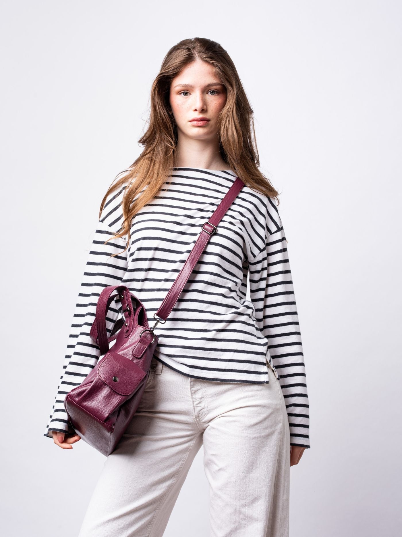 Structured Leather-Look Tote with Detachable Crossbody Strap in Black for Work and Weekend | Koossa