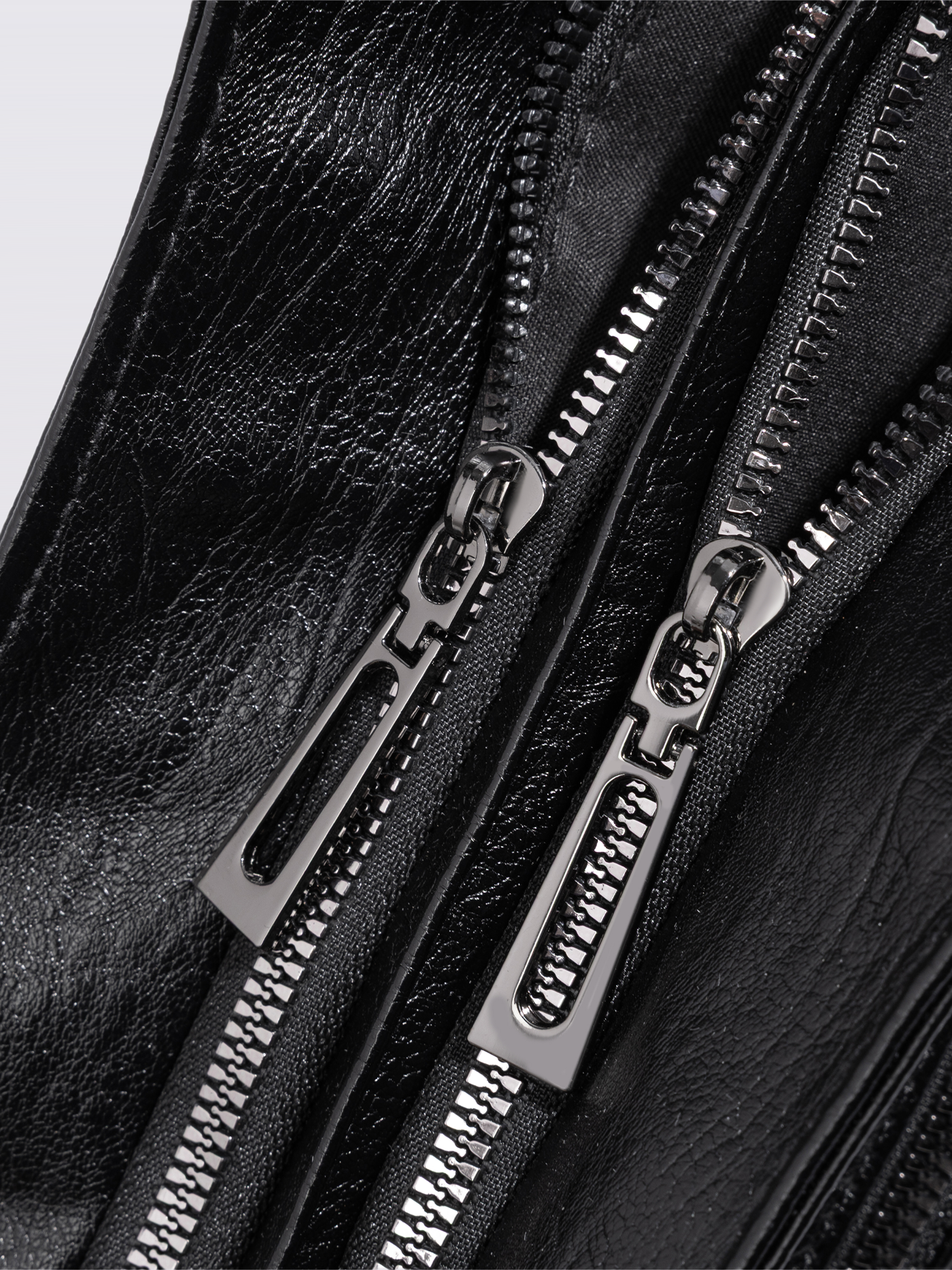 Structured Leather-Look Tote with Detachable Crossbody Strap in Black for Work and Weekend | Koossa