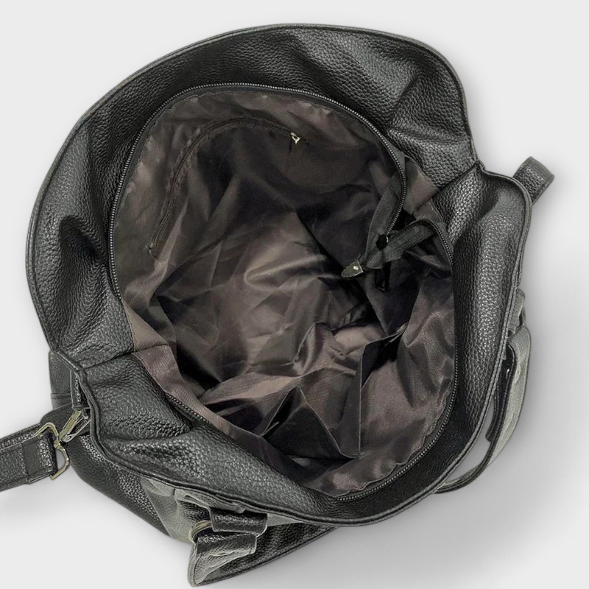 Structured Shoulder Bag with Clean Lines and Adjustable Strap in Four Classic Colours | Koossa