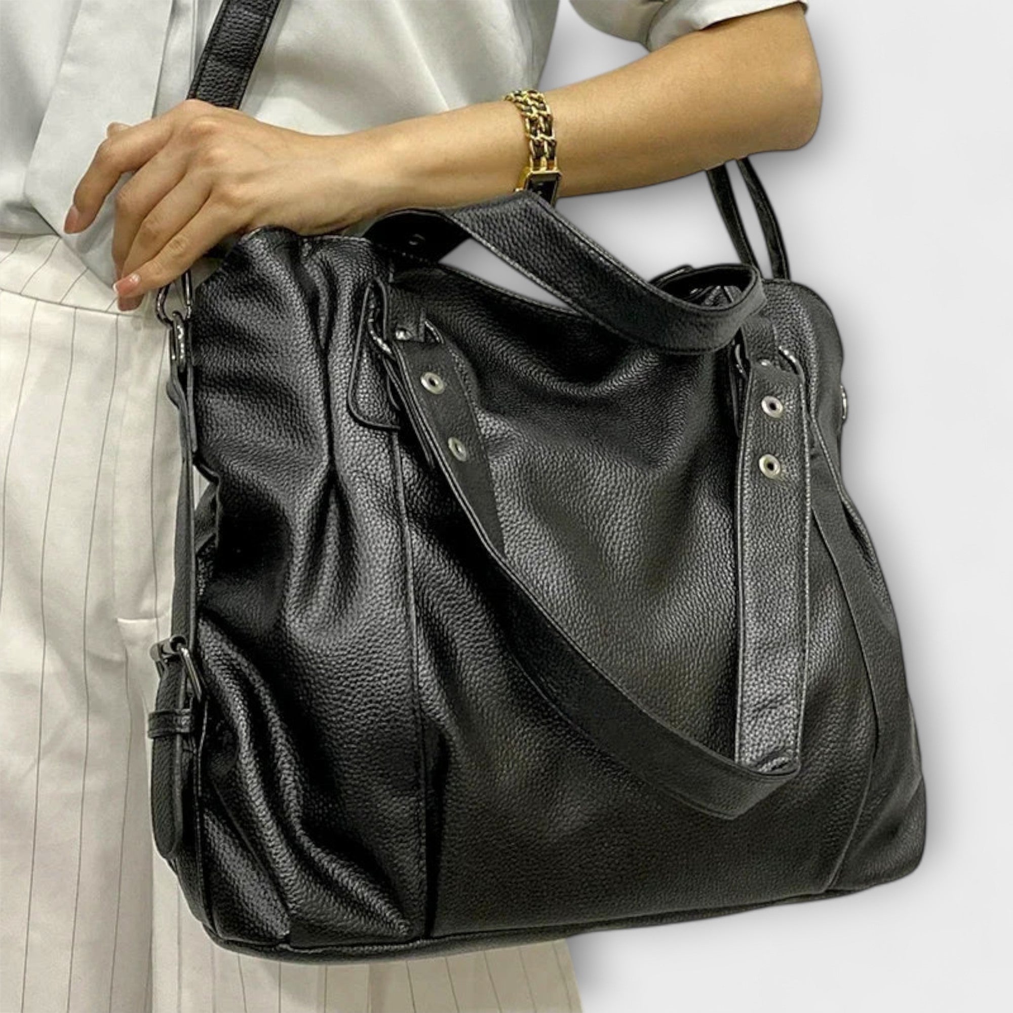 Structured Shoulder Bag with Clean Lines and Adjustable Strap in Four Classic Colours | Koossa