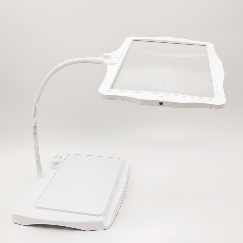 Lampe loupe sur pied LED grossissement 3× lentille 20×25 cm mains libres lecture couture bricolage précision | Koossa