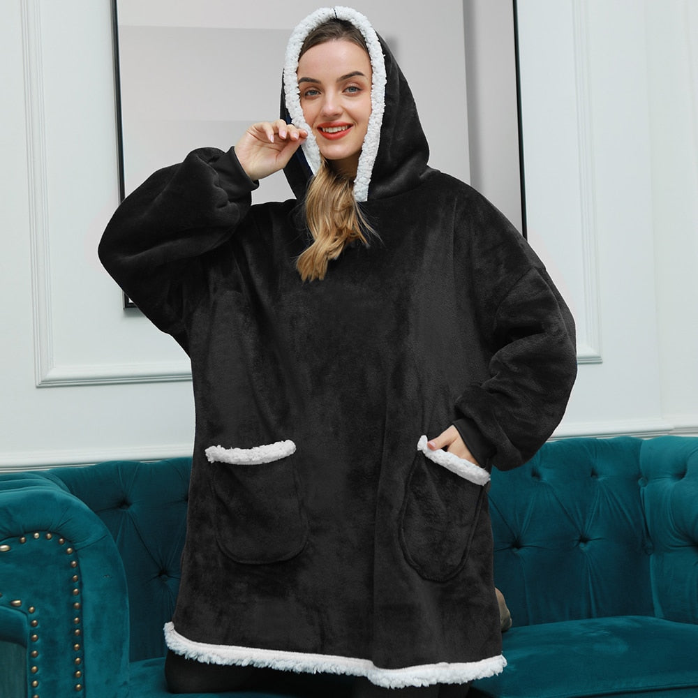 Oversized Hooded Blanket Wrap — Cosy Loungewear for Relaxing at Home & Snuggling on the Sofa | Koossa