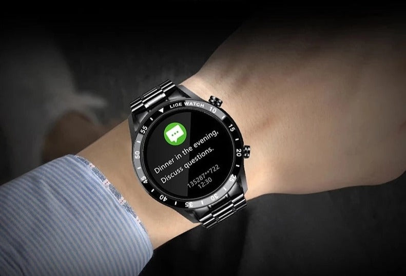 Men's Black 4G Smartwatch with Integrated Calling & Touchscreen — Contemporary Bluetooth Wristwatch | Koossa