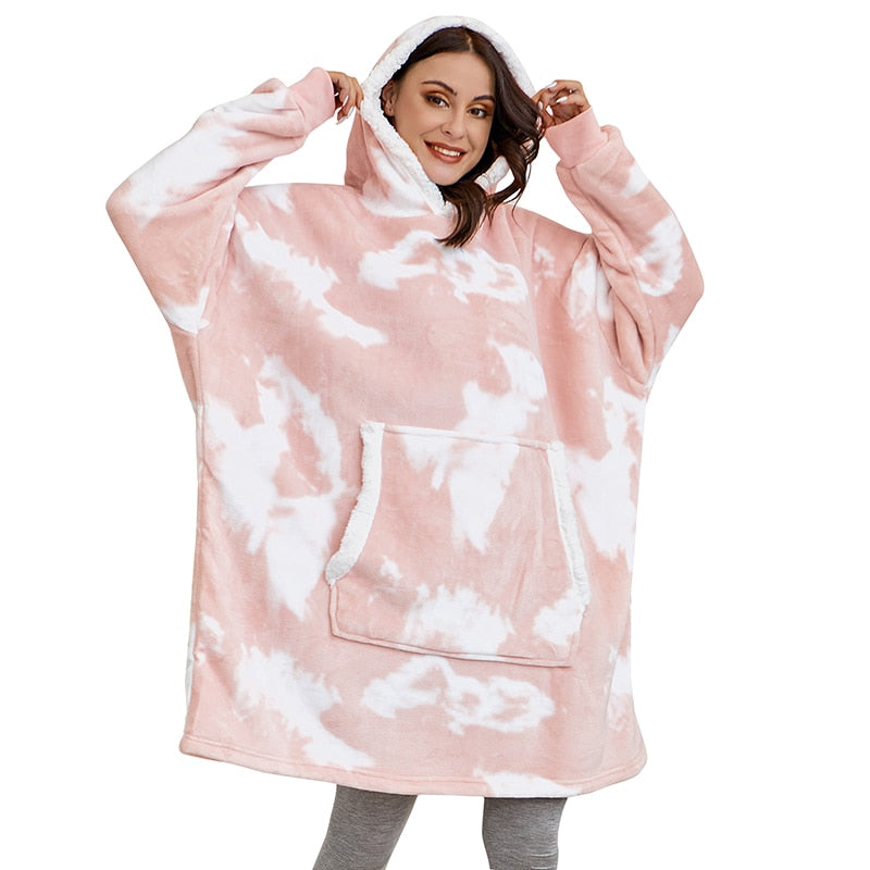 Oversized Hooded Blanket Wrap — Cosy Loungewear for Relaxing at Home & Snuggling on the Sofa | Koossa