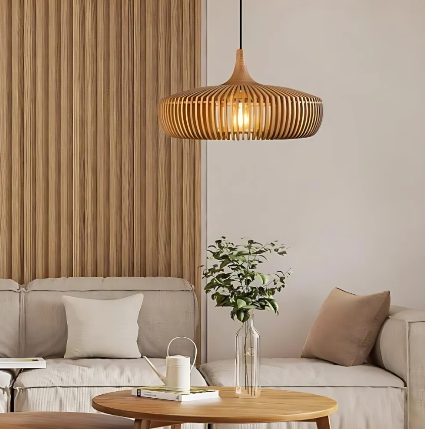 Suspension en bois massif style Japandi 43 cm luminaire naturel ambiance chaleureuse salon salle à manger chambre zen | Koossa
