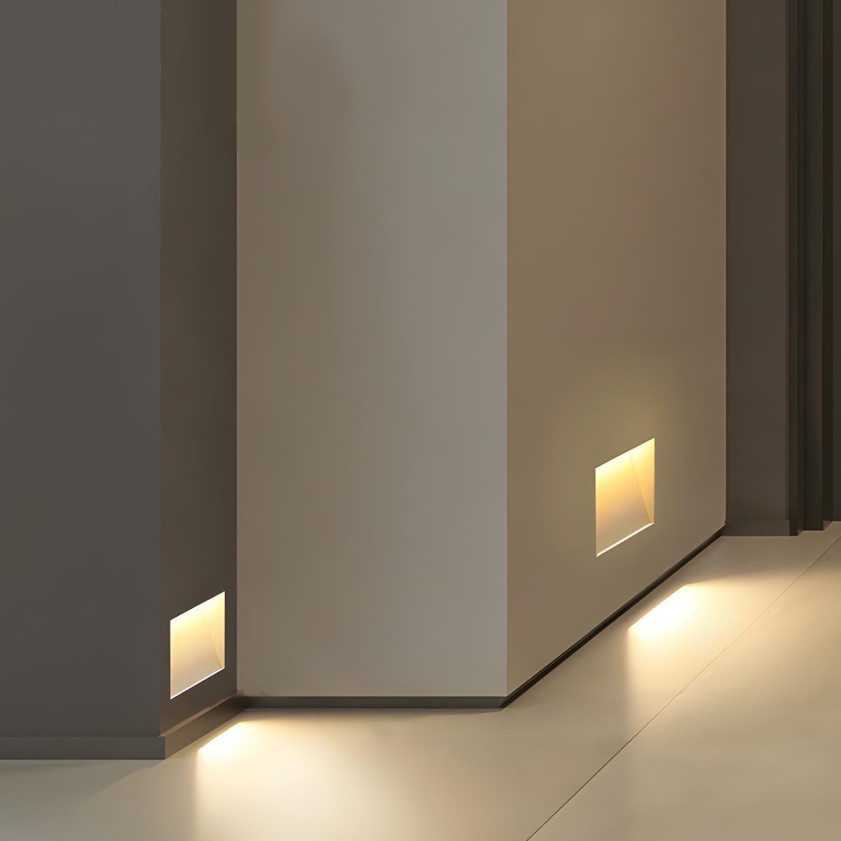Spot encastrable LED à détecteur de mouvement pour escalier et couloir avec éclairage indirect ambiant | Koossa