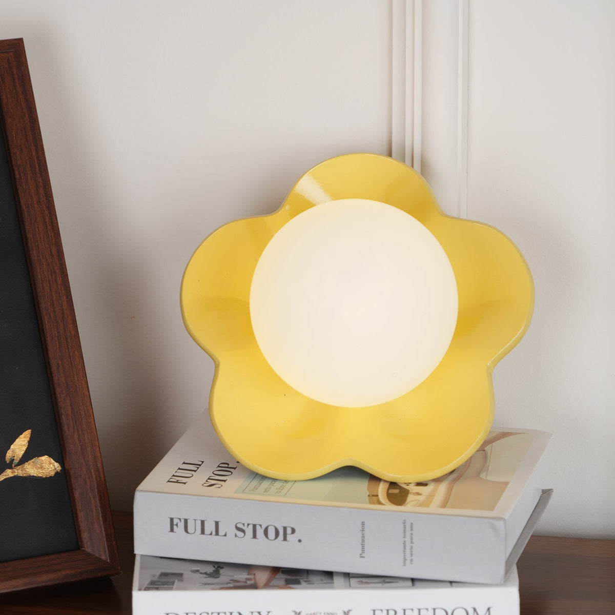 Floral Glass Wall Sconce with Resin Base - Dimmable G9 Single-Bulb Fixture for Bedroom, Living Room, Hallway - Modern Flower-Shaped Accent | Lonoma