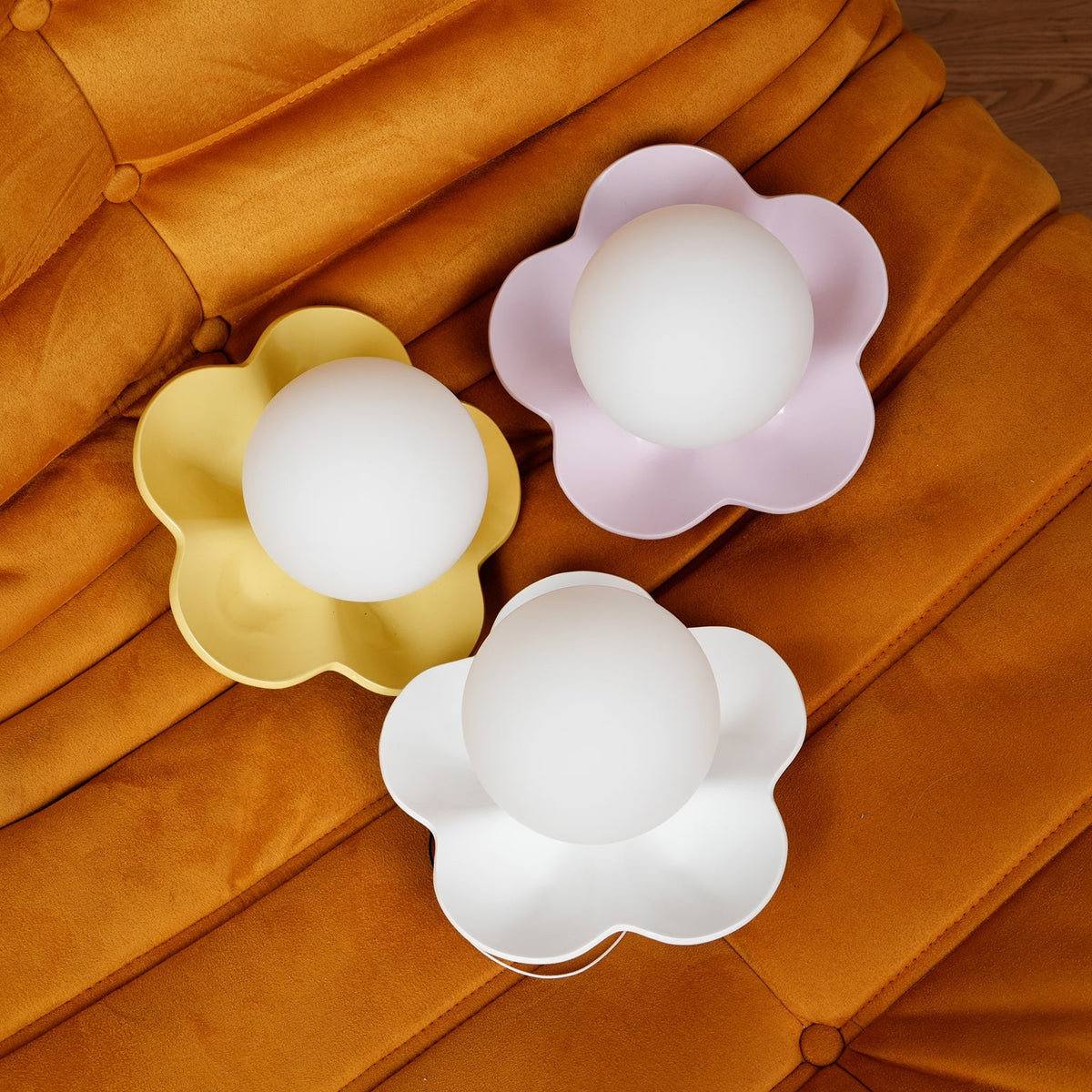 Floral Glass Wall Sconce with Resin Base - Dimmable G9 Single-Bulb Fixture for Bedroom, Living Room, Hallway - Modern Flower-Shaped Accent | Lonoma