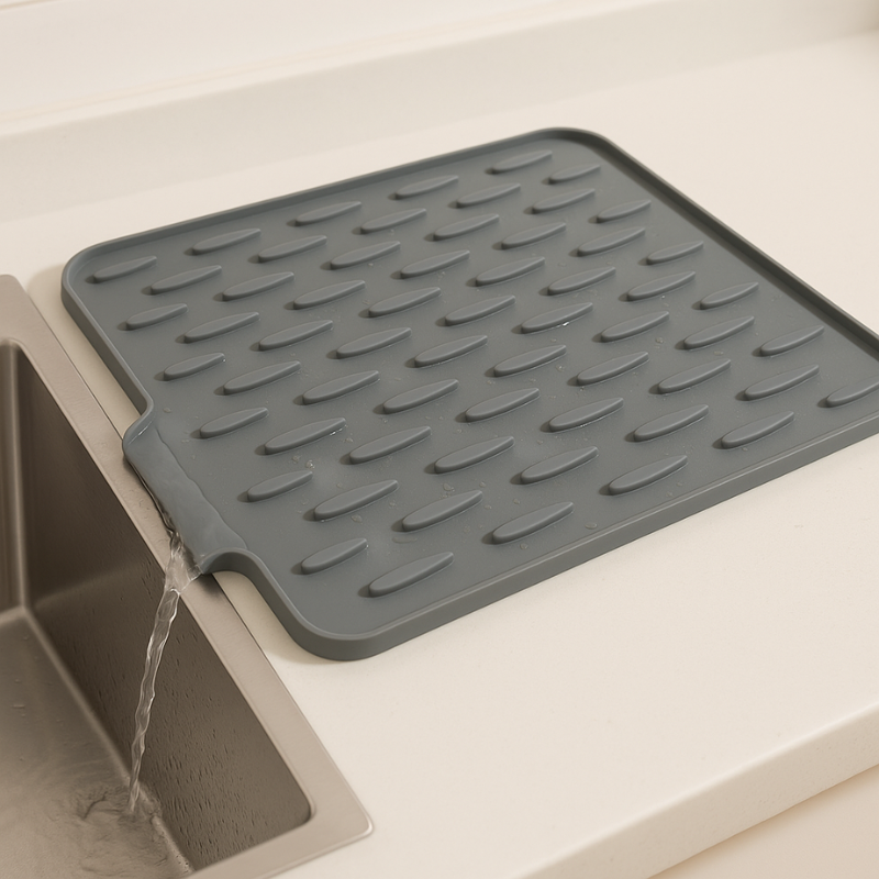 Tapis Égouttoir Silicone Cuisine Antidérapant – Résistant Chaleur Séchage Rapide Plan de Travail Vaisselle | Koossa