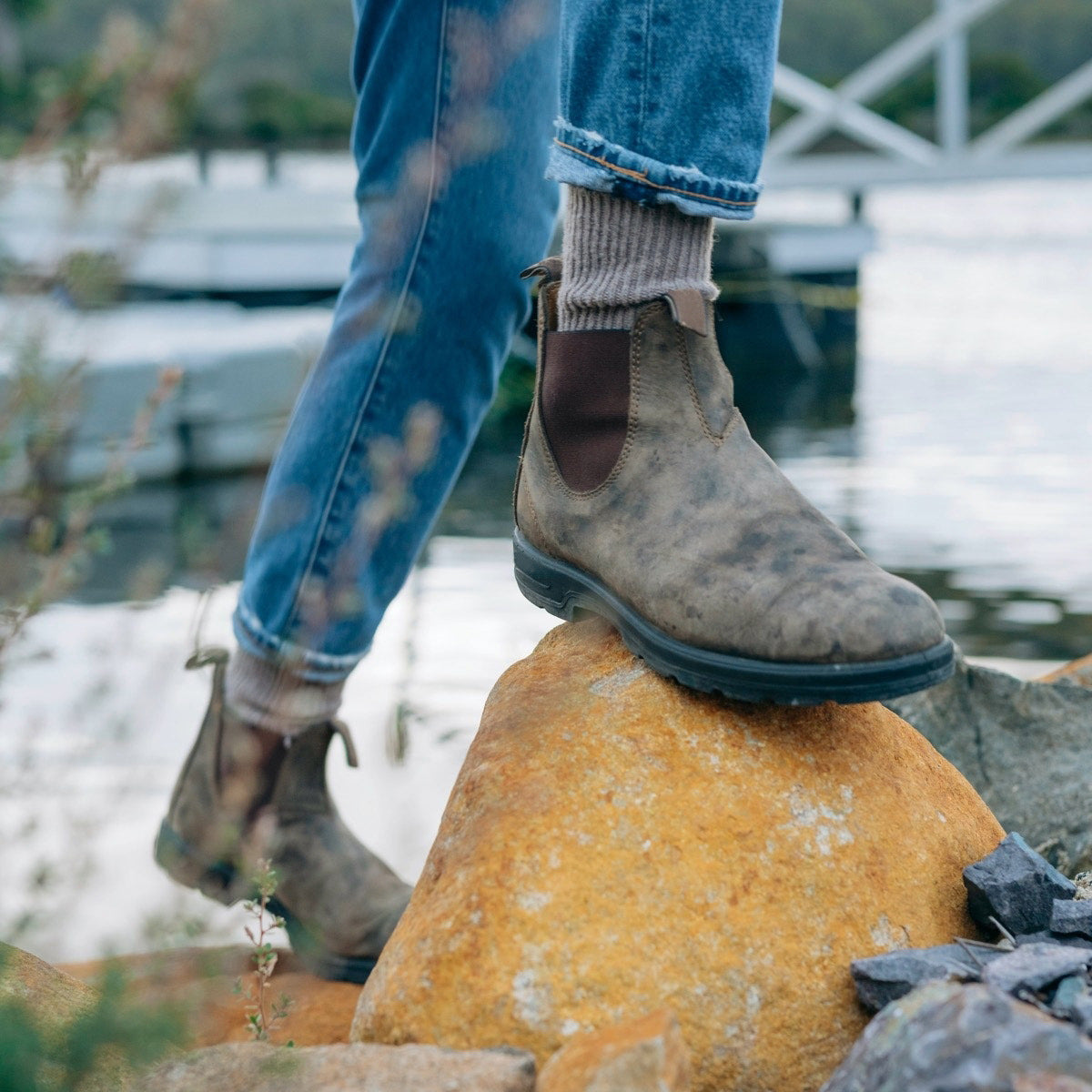 Chelsea Boots with Elasticated Panels and Rugged Sole | Slip-On Ankle Boots for Men and Women | Autumn Winter Footwear | Koossa