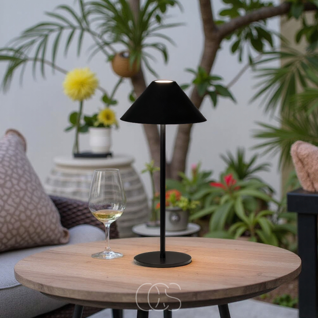 Lampe de table LED sans fil tactile dimmable intérieur extérieur étanche IP54 métal acier rechargeable portable | Koossa