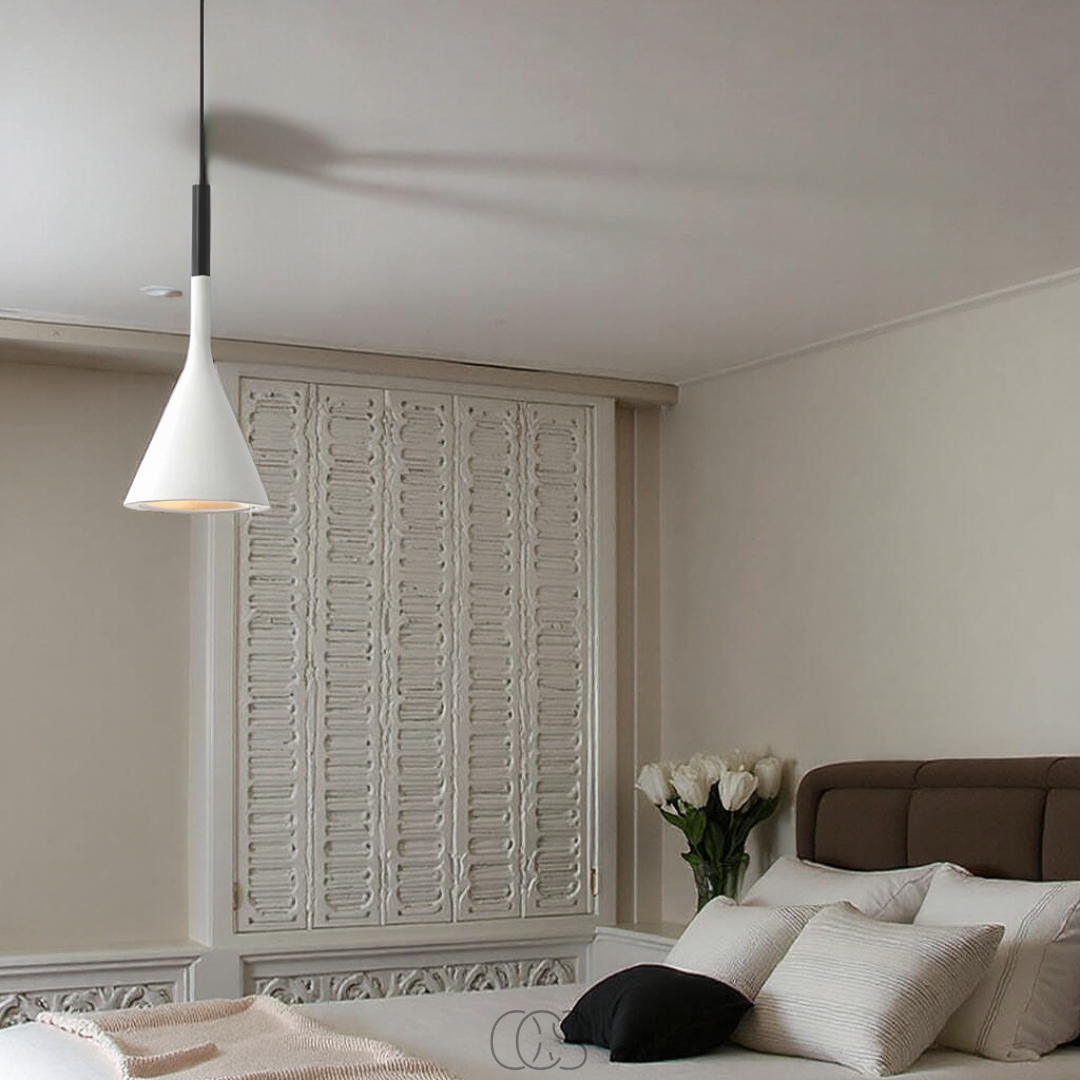 Suspension nordique intemporelle fer et aluminium E27 blanche ou noire éclairage ambiance pour salon chambre | Koossa
