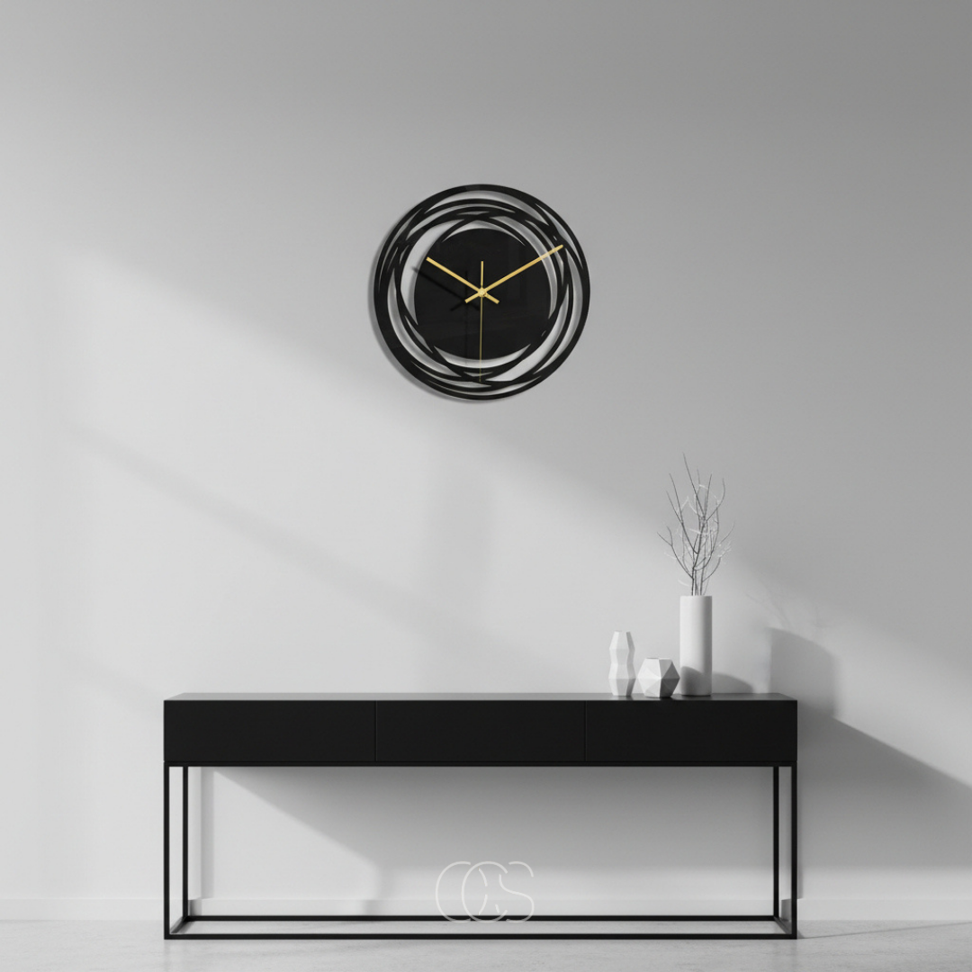 Horloge murale silencieuse noire Ø 30 cm finition cristal quartz précis décoration intérieur moderne élégant | Koossa