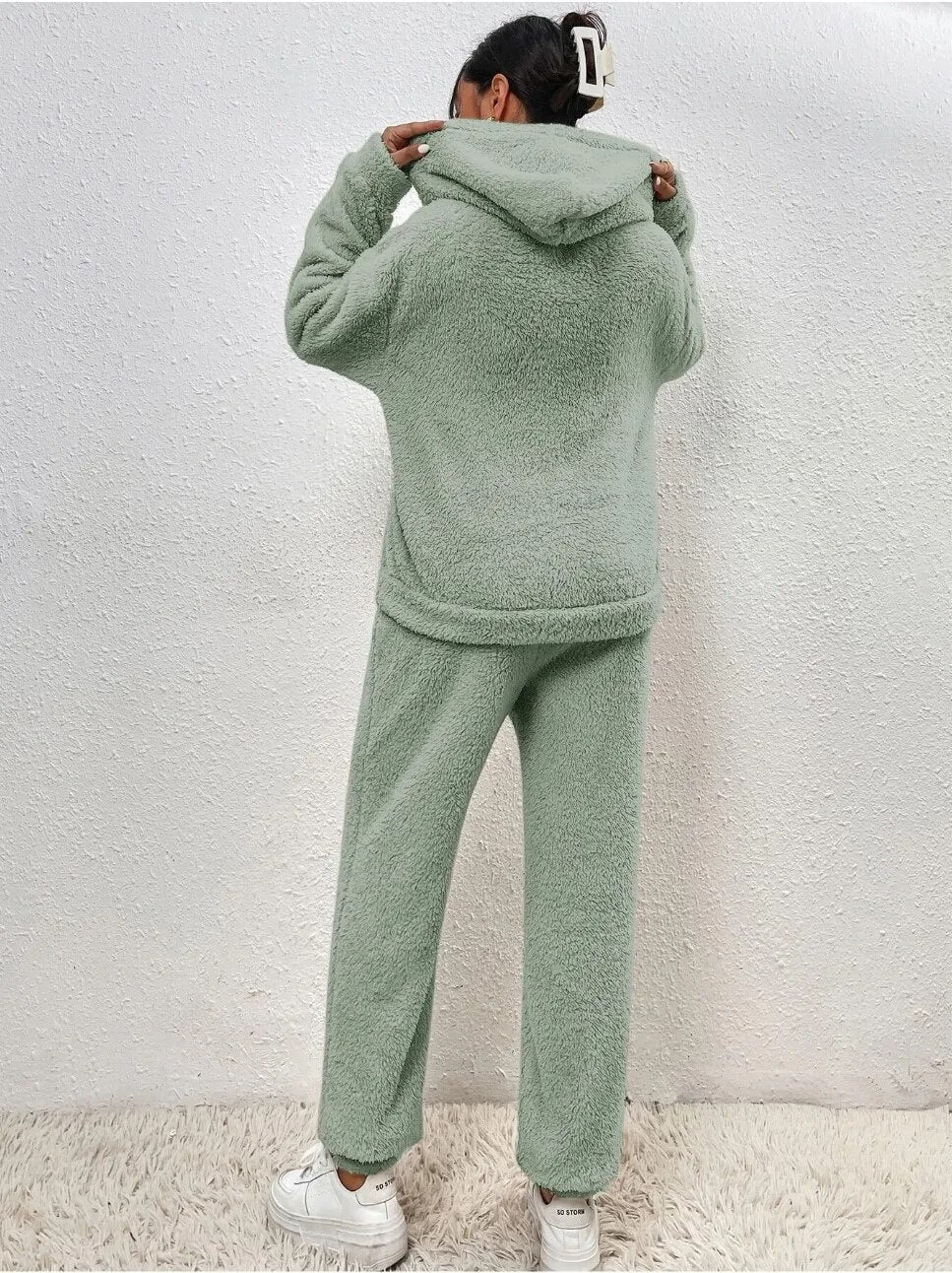 Hooded Fleece Lounge Set Women's Two-Piece Teddy Sweatsuit with Kangaroo Pocket for Winter Cozy Homewear Soft Plush Tracksuit | Lonoma