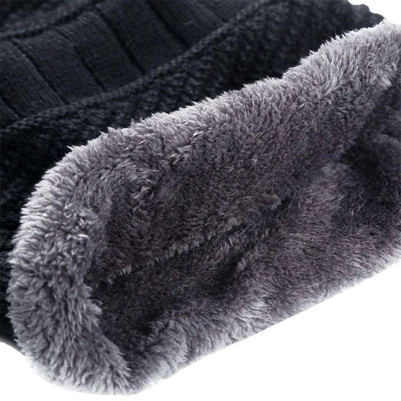 Knit Beanie Hat for Men and Women – Thick Warm Windproof Winter Skull Cap for Everyday Outdoor Wear | Lonoma
