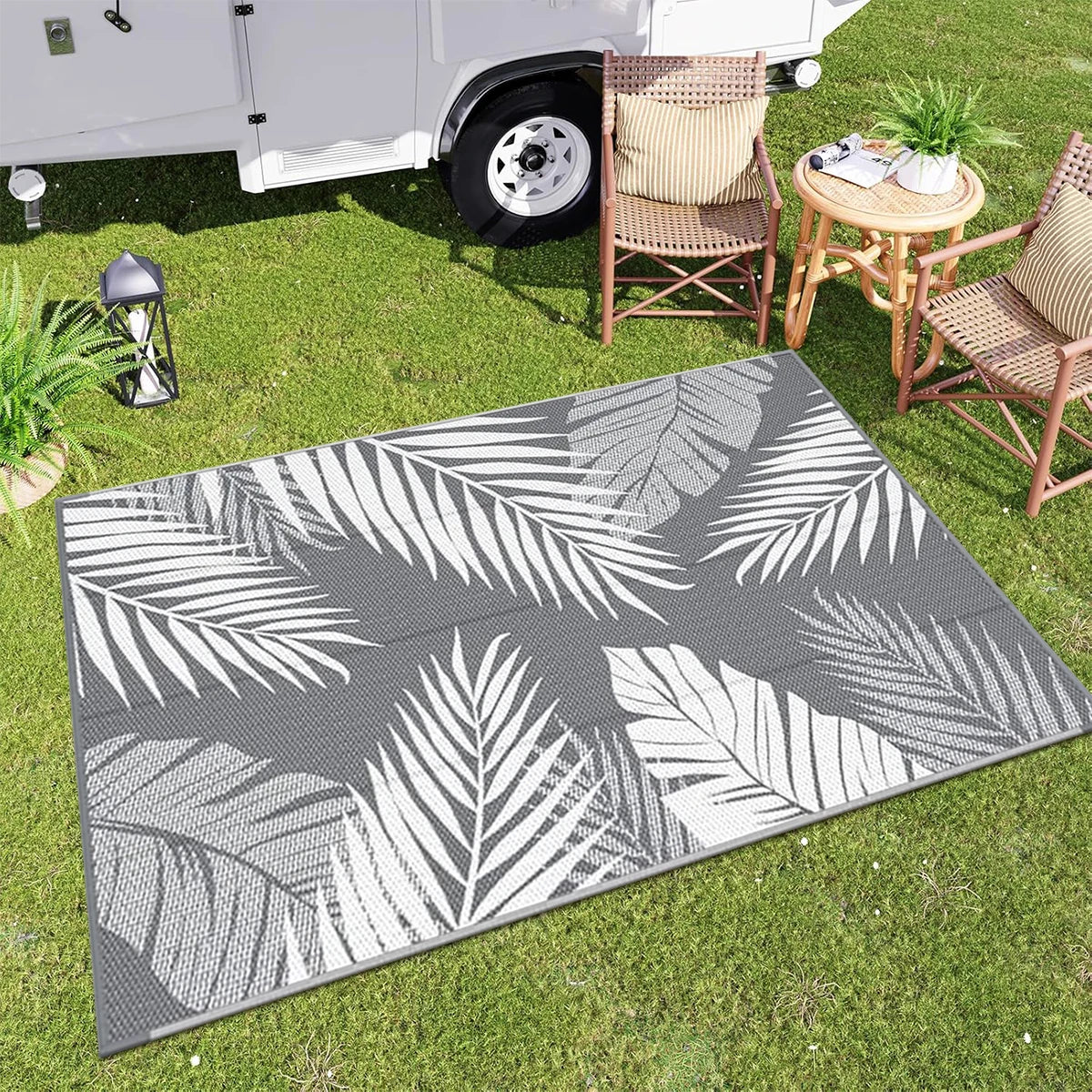 Reversible Waterproof Outdoor Rug | Woven Polypropylene Patio Mat for Deck, Garden, Camping & Picnics | Leaf Pattern Design | Lonoma